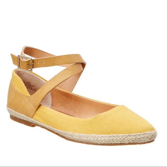 Seychelles View size 6.5 flats - Picture 2 of 3